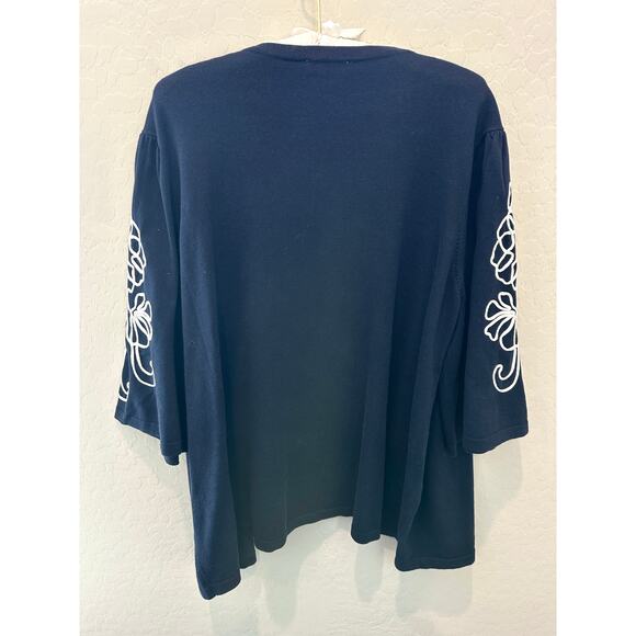 🆕 CHICOS | Navy Blue White Embroidered Sleeve Open Sweater Cardigan | XXL - Picture 5 of 8